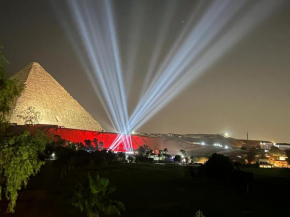 Pyramids Golf